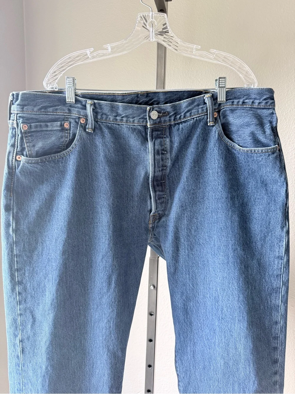 Levi’s 501 button fly men’s jeans size 42/36